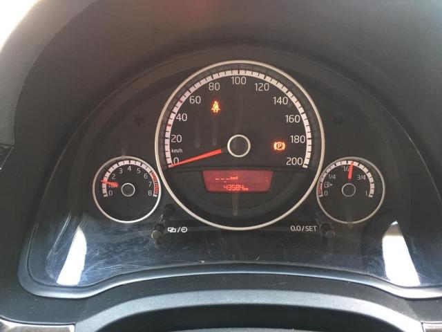 VW Up! Cross 1.0 12v 2015/2016 (Segundo dono com 43.000 km) - Foto 11