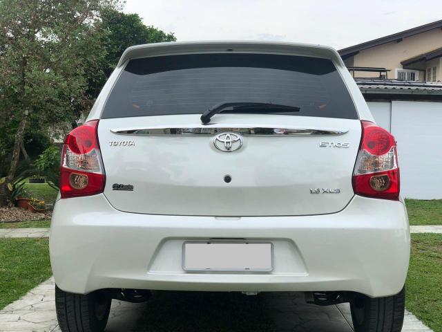 Toyota Etios Hb XLS 1.5 Automático - Foto 6