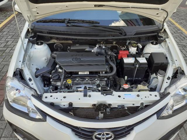Toyota Etios Sedan 1.5 x 2018 - Foto 12