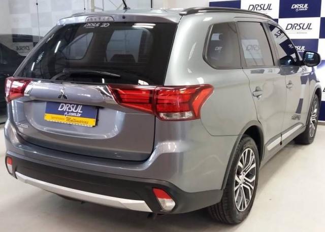 Mitsubishi Outlander 2.0 CVT 4P - Foto 3