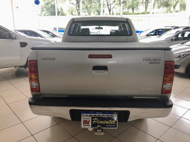 Toyota Hilux srv 3.0 - Foto 5