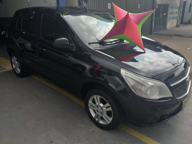 Agile LTZ 1.4 é Na World Car