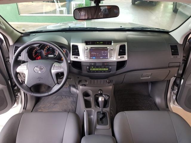 Hilux srv 2.7 flex 4x4 automatica 2014/2014 prata completa - Foto 8