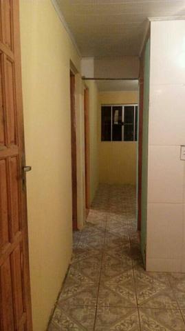 Alugo casa em viana 450,00 água e luz inclusso
