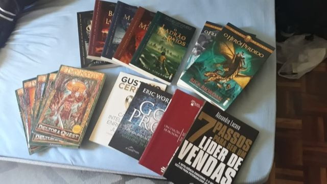 Vendo Livros Usados e Seminovos