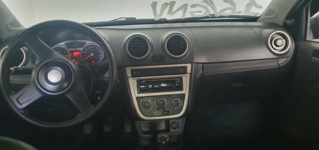 Volkswagem Voyage 1.6 Completo GNV - Foto 7