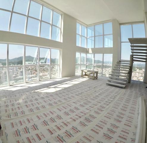 Oportunidade! Duplex de alto padrão - Foto 10