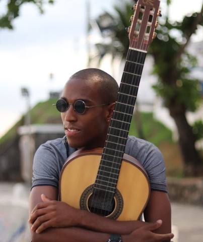 Curso de violão ou ukulele ON-LINE  