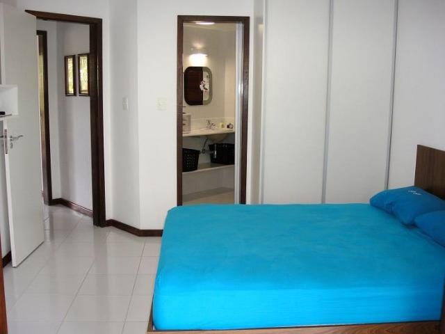 Apartamento Duplex Praia do Forte 151m² 2 suítes 2 vagas, decorado mobiliado - Foto 6