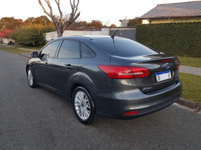 Focus SE 2.0 16V 2017 P.Shift - Foto 7