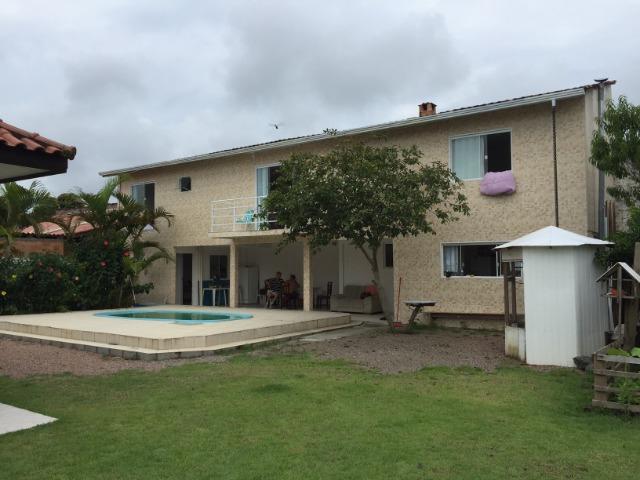 Linda Casa da Praia com Piscina 5 quartos em Itapoá- SC - Foto 4