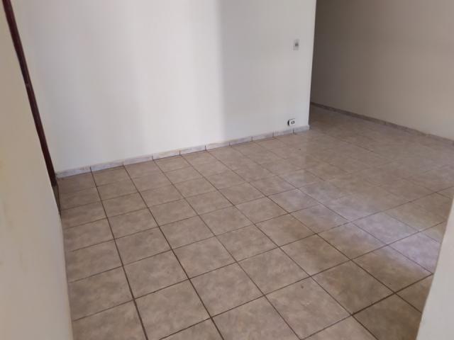8272 | casa para alugar com 3 quartos em bnh 2° plano, dourados - Foto 10