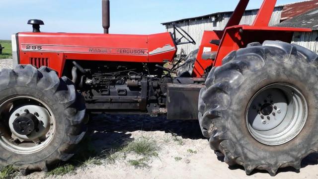 Trator Massey Ferguson - Foto 6
