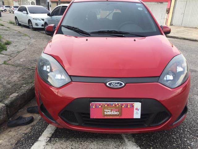 Vendo, Troco e Consigo financiamento Ford Fiesta 1.0 2011 Completo