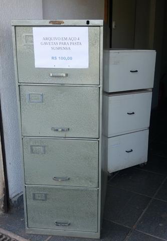 Arquivo em aço e arquivo em madeira - contato: 9 *