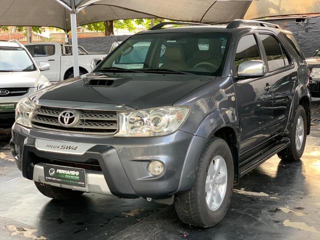 Toyota SW4 SRV 3.0 4x4 Diesel Aut 2010/2011 7 Lugares