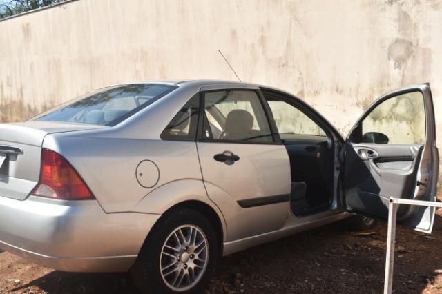 Ford focus 2.0 16v ghia 2001 - Foto 2