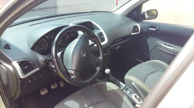Peugeot 207 1.6 Flex - Foto 3