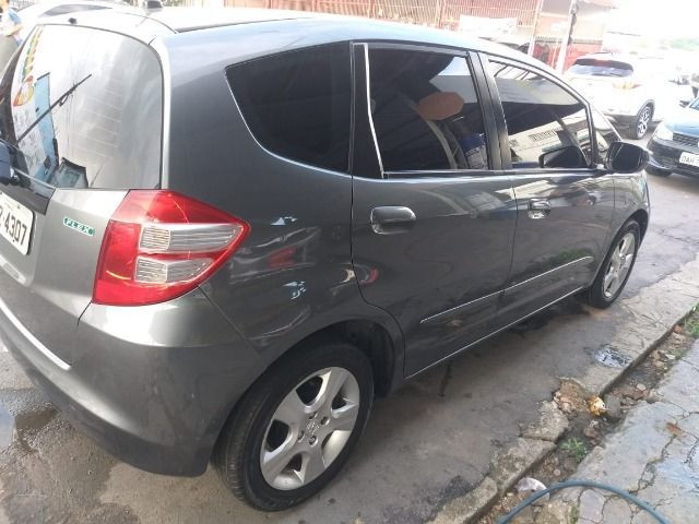 Honda fit lx automatico 2011 entrada rs- 3.900 - Foto 2