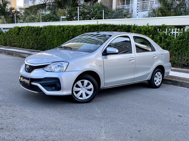 Toyota Etios Sedan 1.5 Aut. 2018 EXTRA!!! - Foto 2