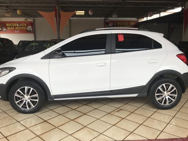 Onix Activ 1.4 Automático na CENTRAL VEÍCULOS - Foto 10