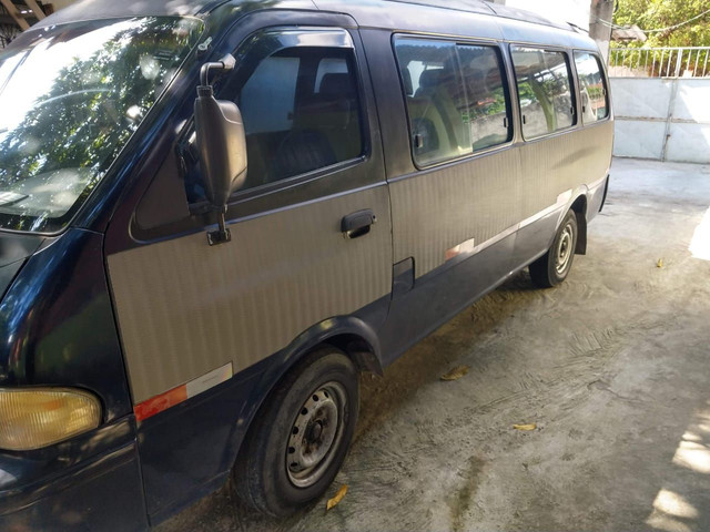 van kia 2001 olx