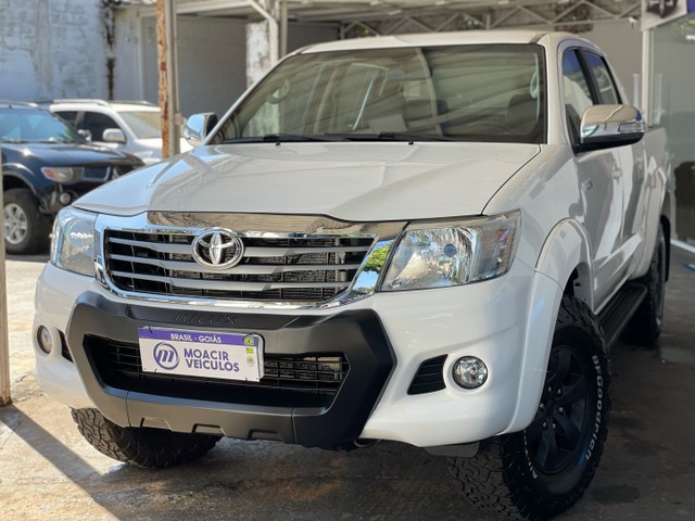 TOYOTA HILUX SRV 2.7 4X4 AUTOMÁTICA FLEX 2015/2015