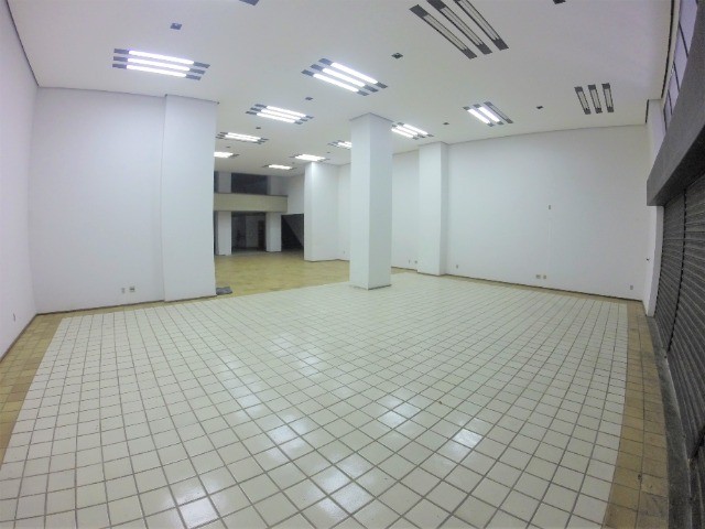 Alugo Lojão na Praia do Canto com 590m² e 7 vagas - R$ 25.000,00 - Foto 3