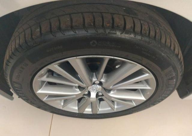 Toyota corolla sedã xei - Foto 4