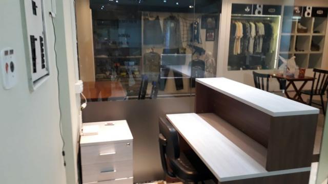Loja de 30m2 reformada no 1o piso do Caraguá Praia Shopping - Foto 3