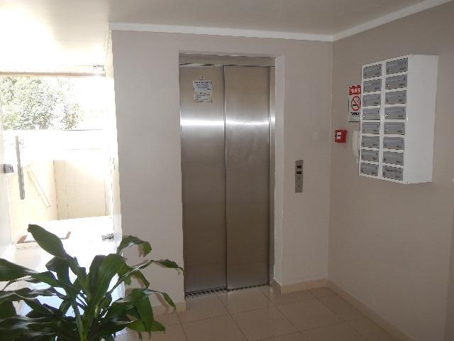 C-AP1479 Apartamento 2 quartos Vaga Coberta, ao lado Parque Bacacheri - Foto 3