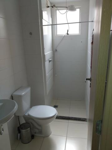 Incluso Internet, dois quartos com garagem, port 24 hrs - Foto 6