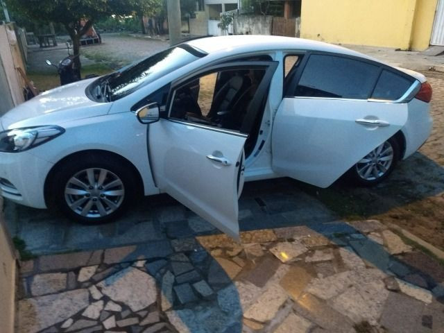 Kia Cerato muito novo - Foto 5