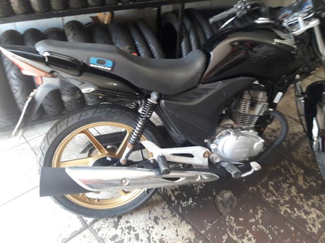 Vendo ou troco .aceito moto na troca.e divido no cartao em ate 12 vezes