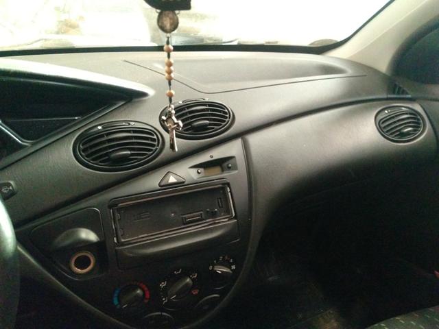 Vendo : Ford Focus Preto 2006/2006 Completo - Foto 9