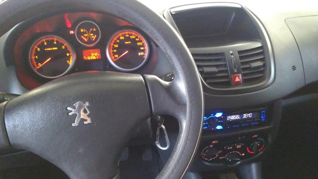 Peugeot 207 Hatch 1.4.flex. 08/09 - Foto 6