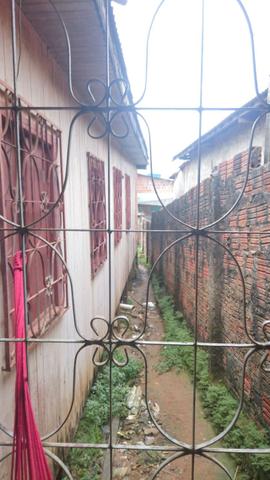 Casa mista bem localizada - Foto 2