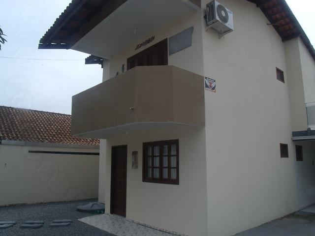 Ótimo Sobrado em Itapoá