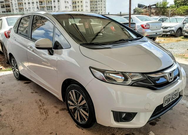 Carro muito novo 34.000 km rodados abaxei pra vender rápido