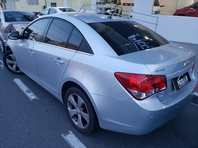 Cruze LT 1.8 Automatico com 43 mil km rodados originais vendo troco e financio - Foto 15