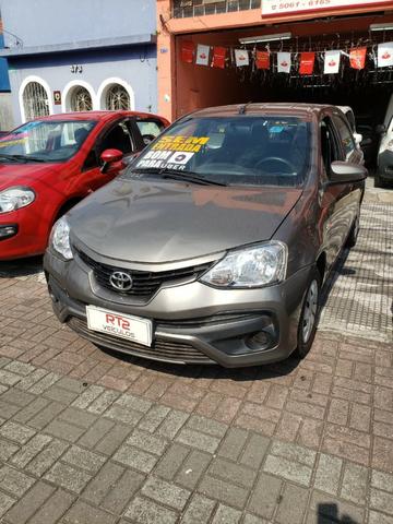 Etios x 1.3 2018 - Foto 3