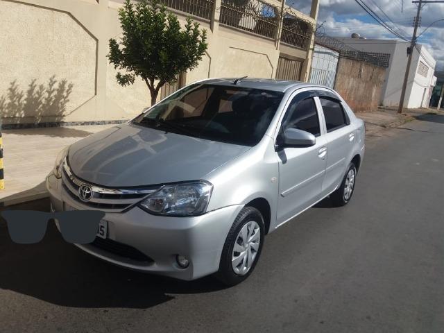 Urgentee Vendo ou Troco Toyota Etios 2017 Sedan, Completo Autom. bem abaixo da Fipe - Foto 11