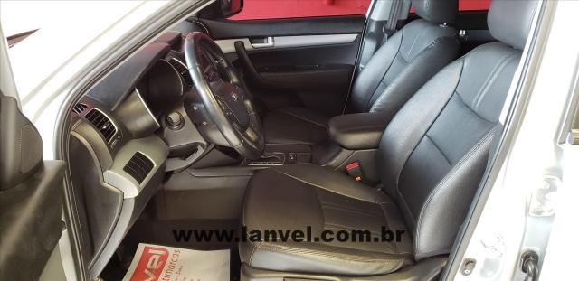 KIA SORENTO 2014/2015 2.4 16V GASOLINA EX AUTOMÁTICO - Foto 8