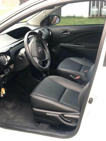 Toyota Etios Hb XLS 1.5 Automático - Foto 14
