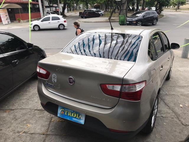 Gran siena Essence 1.6 Dualogic 2015/2016 Entrada a partir de 1.000,00 Fixas de 503,00 - Foto 6