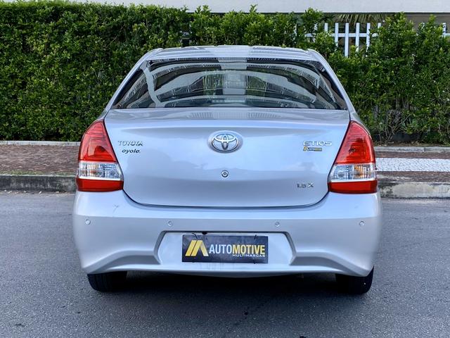 Toyota Etios Sedan 1.5 Aut. 2018 EXTRA!!! - Foto 3