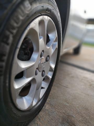 Ford Fiesta sedan 1.6 2011 baixo KM - Foto 4