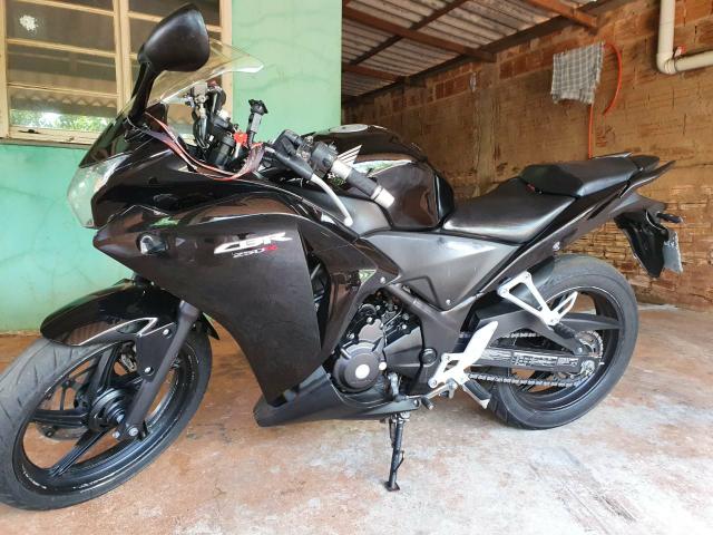 Cbr 250 ano 12 novinha!! - Foto 3