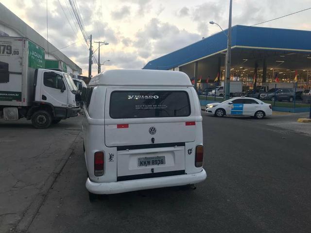 Kombi vendo ou troco - Foto 4