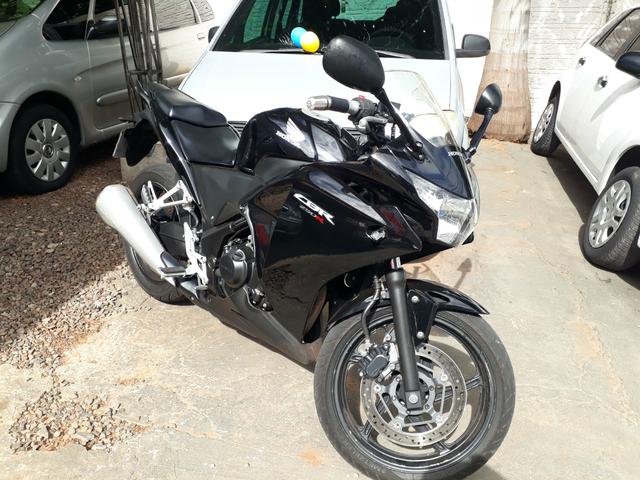Cbr 250 ano 12 novinha!!